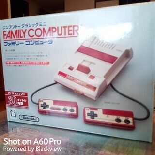 ニンテンドー　クラシックミニ　ファミコン