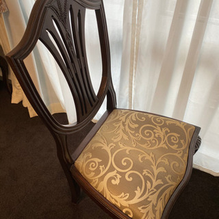 猫脚チェアの画像