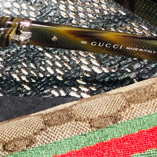 見逃し厳禁‼️GUCCI サングラス❣️&  GUCCI サングラスケース付属❗️の画像