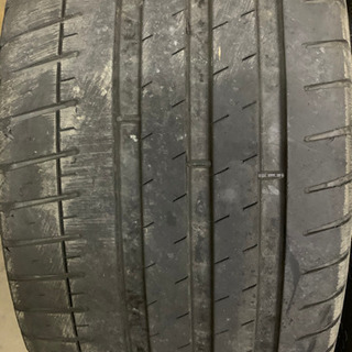 225/40R18 ミシュラン廃タイヤ2本の画像
