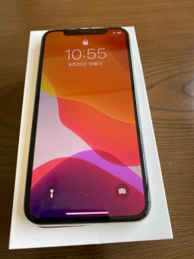 ドコモ iPhoneX 64GB シルバー 付属品あり