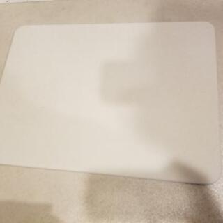 ニトリ　珪藻土マット差し上げます