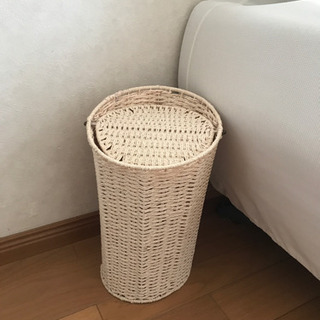 ★【お取引決定】籐籠　ゴミ箱　蓋付きダストボックス