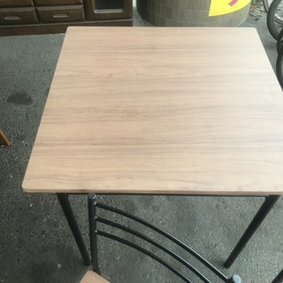 【リサイクルショップどりーむ荒田店】3588 ダイニングセット　二人掛け　木目　中古品　新生活　ちょうどいい　の画像