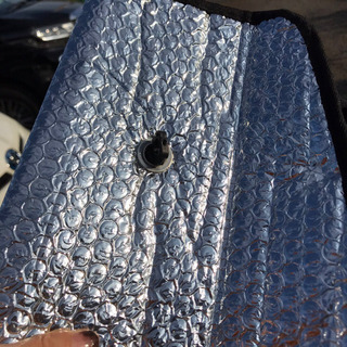 サンシェード　軽自動車用の画像