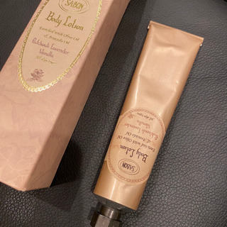 〔【取引中】注! 開封済、箱割れあり〕SABON ボディークリーム　50ml vanillaの画像