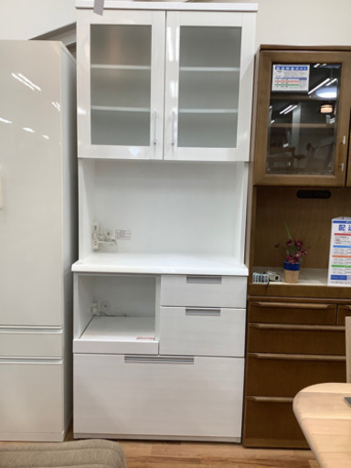 キッチンボード　ニトリ　ホワイト