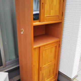収納棚