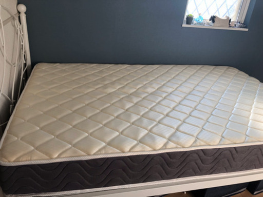 6ヶ月のみ使用×セミダブル×ふつう〜やわめマットレス