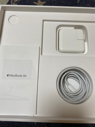 予定者決定しました。直ぐに取りに来れる方値引きします。MacbookAir early2019