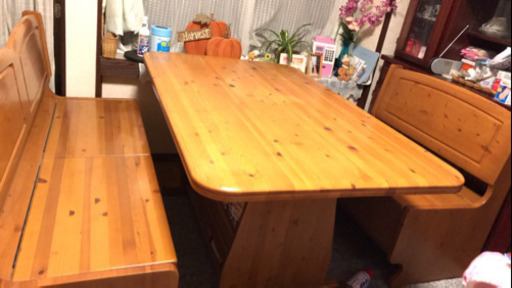 カントリーダイニングテーブル