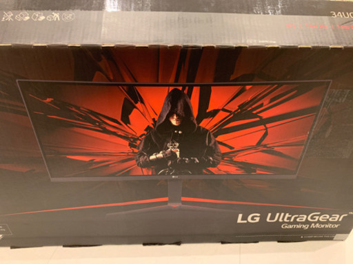 ゲーミングモニター　ウルトラワイドモニター