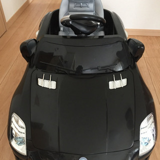 ラジコン操作可 電動乗用カー ベンツSLS-AMG【黒】QX7997A-BK