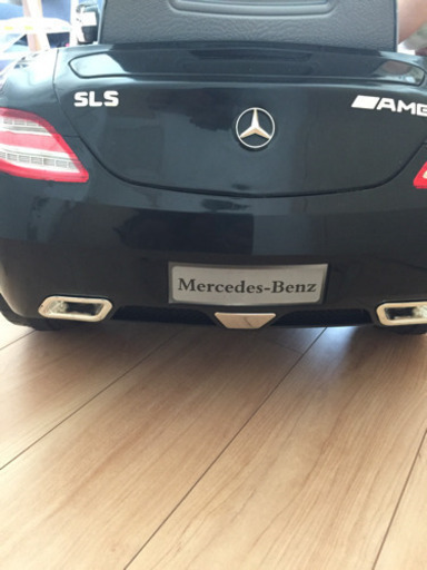 ラジコン操作可 電動乗用カー ベンツSLS-AMG【黒】QX7997A-BK