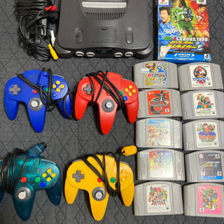 64本体+カセットx10+コントローラーx4の画像