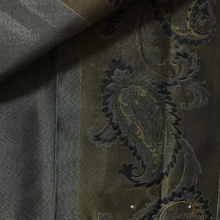 ハギレ 秋冬生地 ペイズリー柄 高級感 巾150㎝×長さ98㎝の画像