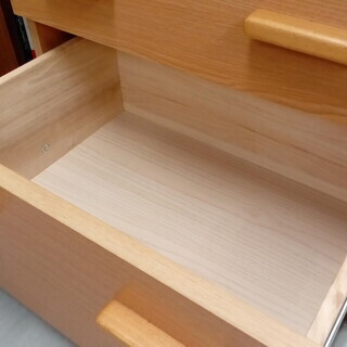 【美品】コンパクトなタンスの画像
