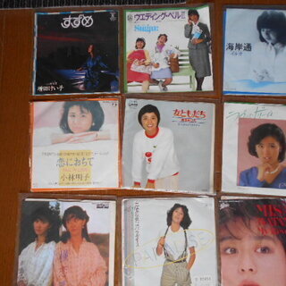 80年代～90年代 アイドル シングルレコード ４１枚 太田裕美 キャンディーズ 松本ちえこ 薬師丸ひろ子 石野真子 松田聖子 ピンクレディー 榊原郁恵 岩崎宏美 パティ 畑中葉子 中村晃子 増田恵子 シュガー イルカ 小林明子 高田みづえ 石川優子 中島みゆき エポ 渡辺美里の画像