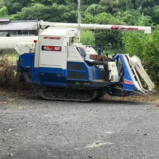 イセキ コンバイン 16馬力 グレンタンク