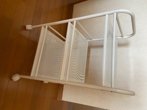 【中古】キャスター付きワゴン　白