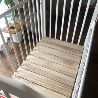 カトージ　ベビーベッド　ハイタイプの画像