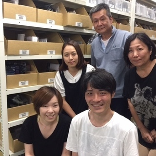 【日当8010円・お給料は当日現金払い】バイク用品Webショップ倉庫内作業スタッフ募集の画像