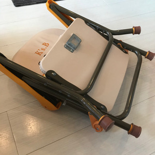 アンパンマン号(手押し車)とベビーチェアのセットの画像
