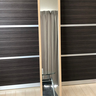 木製スタンドミラー