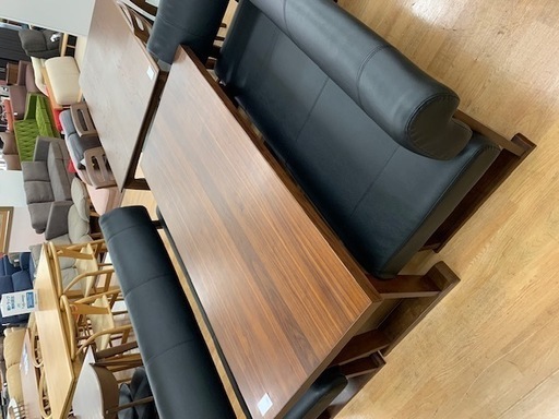 【取りに来れる方限定】サンキューコーポレーションのリビングダイニング売ります！