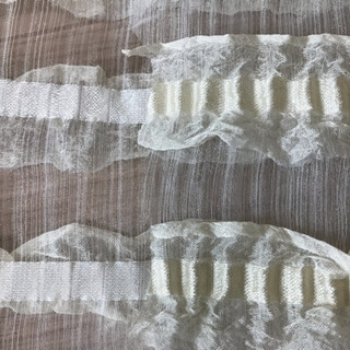ハギレ レース付き シースルー 巾66㎝×36㎝の画像