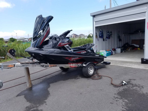 ジェットスキー