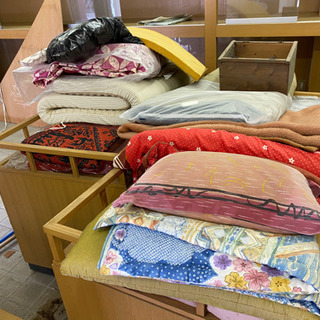 布団、毛布等無料で差し上げます！の画像