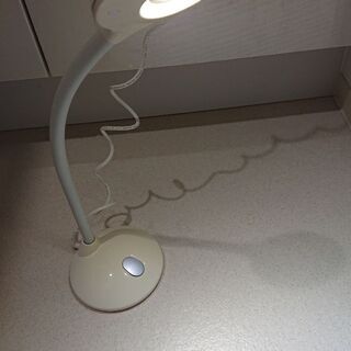LEDデスクライト 