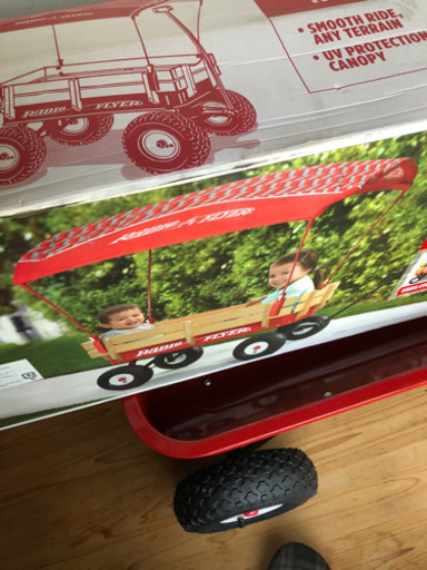 ラジオフライヤー　Radio Flyer 