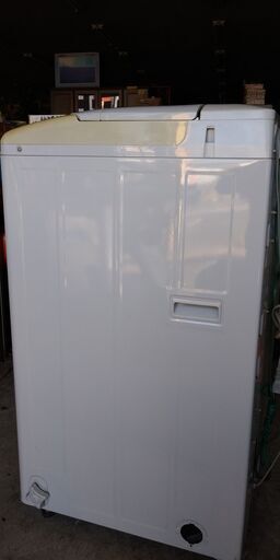 格安中古　全自動洗濯機　４，2kg　,ナショナル　短期使用品　ＮＡＦ－４２Ｓ１　１００ｖ、ｗ ５７ｄ５３ｈ９６ｃｍ　取設付き、色はグレー　９５年、左上部少し汚れ