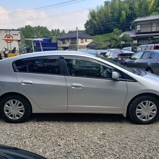 【ホンダ インサイト☆290,000円（車検2年）】カーナビ・ETC・バックモニターありの画像