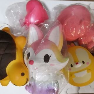 さしあげます😉ブルーム🌈スクイーズいっぱい❣️袋つき