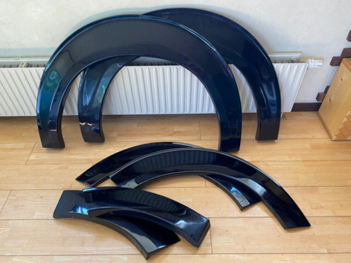ハイエース200系オーバーローフェンダー