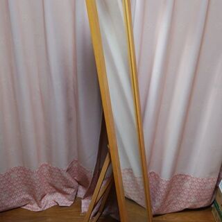 木製枠の姿見