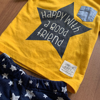 お星様Tシャツとおまけのパンツの画像