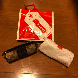 コーチ小物入れ