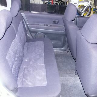 ☆【清掃動画あります。】自動車の室内清掃します、シートや内装また天井の匂いや汚れやホコリをキレイに掃除致します。 - 便利屋