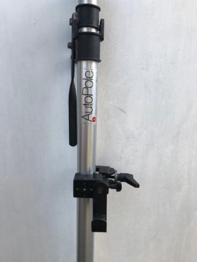 AUTOPOLE ２本とクランプ4個付き　MADE IN ITALIA Manfrotto