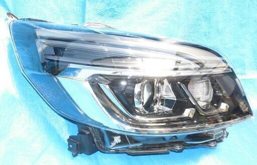★美品/USED★デイズルークス ハイウェイスター 後期 右 LEDヘッドライト 【Koito 100-6712J】