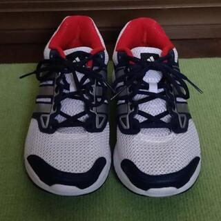 ✦アディダスランニングシューズ(26.0)の画像