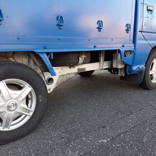 DIYで　キャンピングカー　ベースに　の画像