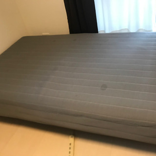 確定　ベッド