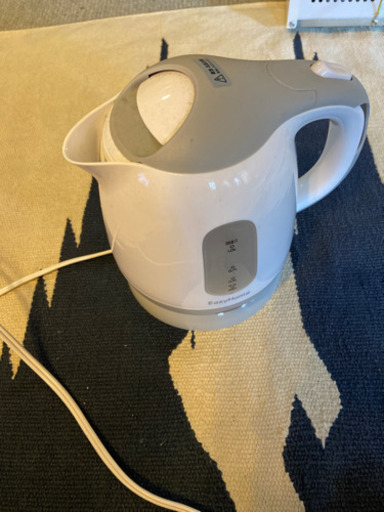 電子レンジ、炊飯器、電気ポット