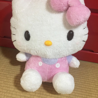 ハローキティのぬいぐるみ