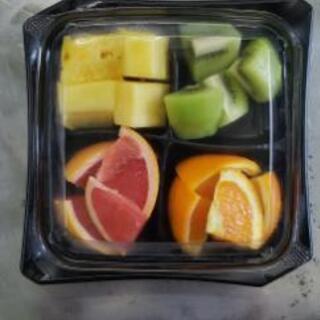 時給900円❗カット野菜、カットフルーツパッキング、納品スタッフ募集